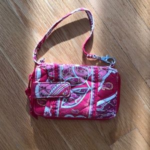 Vera Bradley wristlet in reds pinks gold